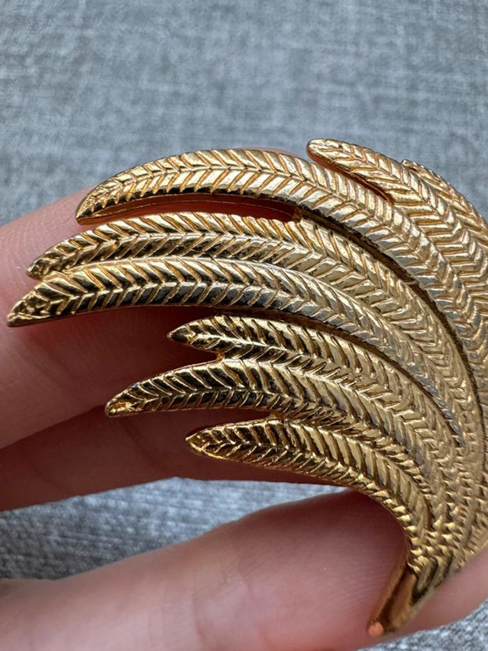 Broche - photo numéro 2