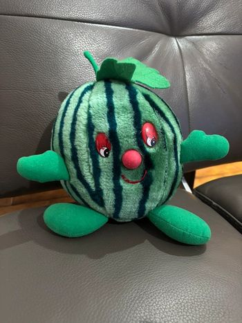 Peluche pastèque
