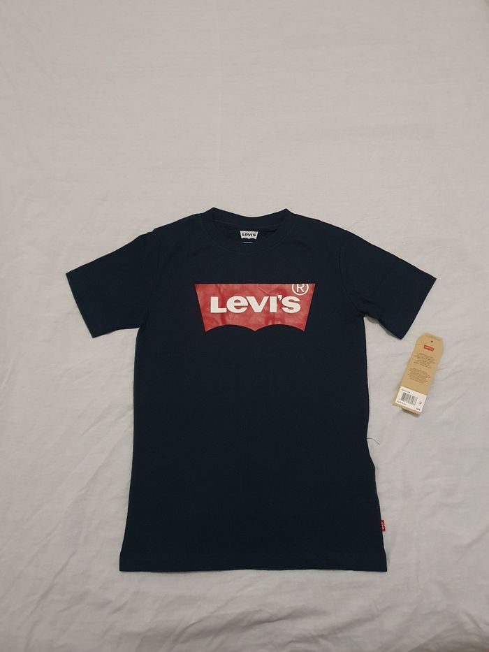Levi's t-shirt taille 12 ans - photo numéro 3