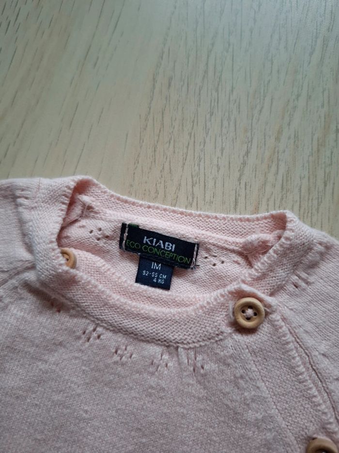 Lot pyjamas et brassière - photo numéro 3