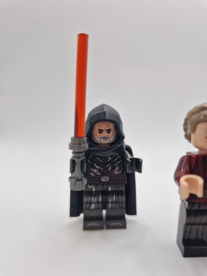 Figurines type lego Sith Ashoka star wars - photo numéro 3