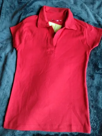 Polo femme. Petites manches. Marque Nath (A247)