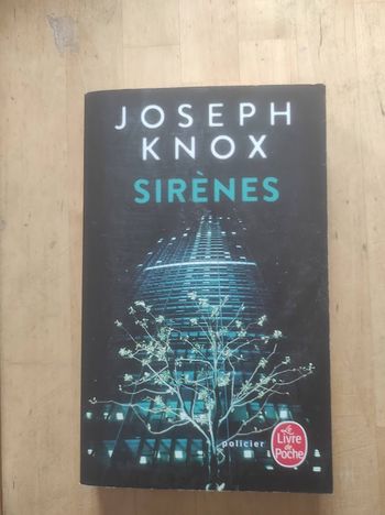 Sirènes Joseph Knox Livre de Poche 2019