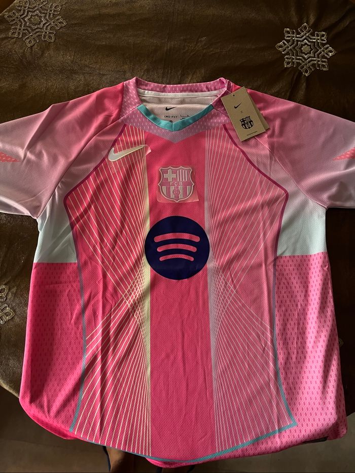 Maillots barca concepte - photo numéro 2