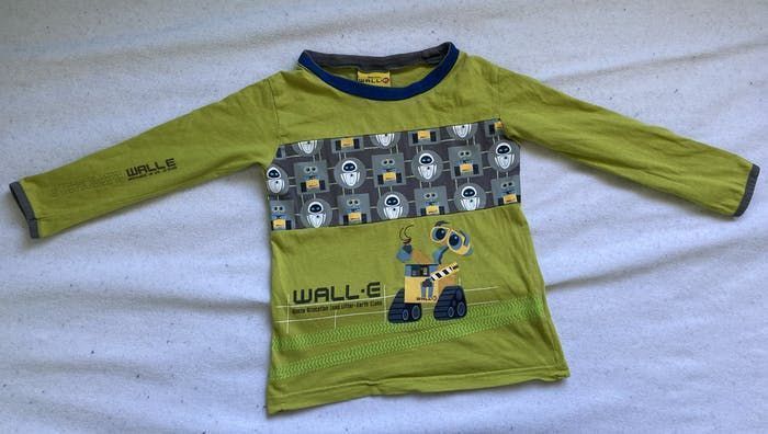 T-shirt ML 4 ans Disney Wall