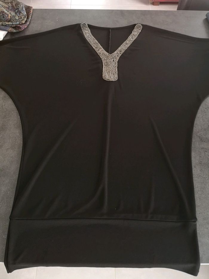 Robe noire