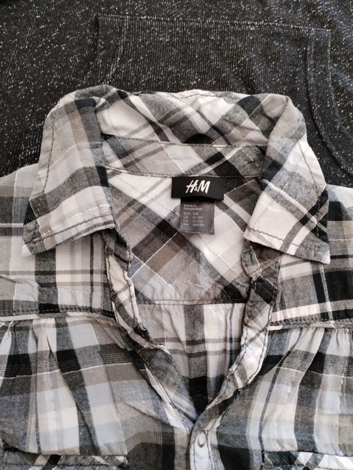 Lot 12 ans (c) - photo numéro 3