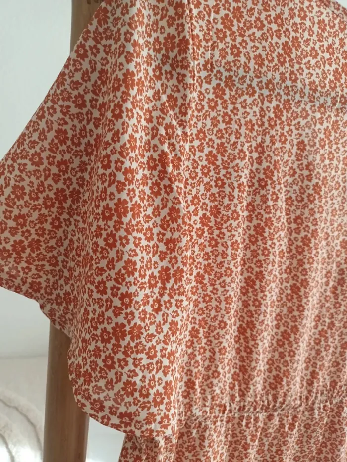 Robe fleurie taille S - photo numéro 5