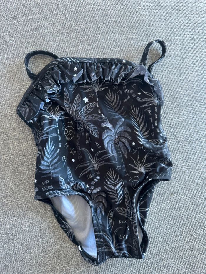 Maillot neuf ikks 6mois / 68cm