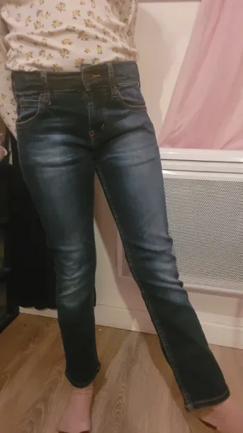 Jean Levis taille 8 ans