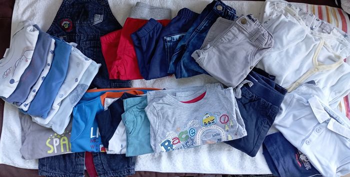 Lot garçon taille 6 mois