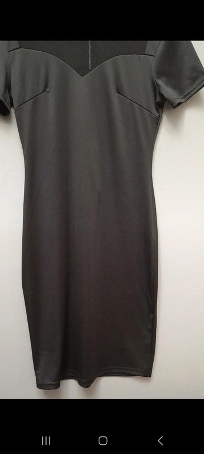 Robe longue chic - photo numéro 4