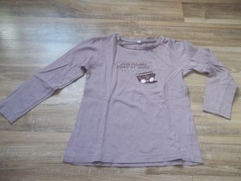 T-shirt ml mauve "musique" 5/6 ans (TS1)