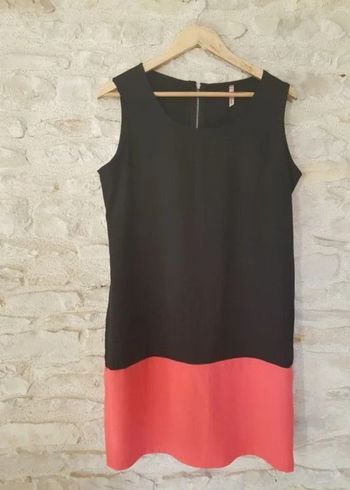Robe droite bi couleurs taille M / L
