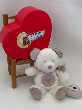 POM22 doudou ours pommette