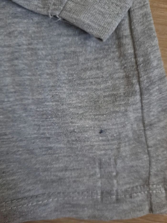 T-shirt 8 ans - photo numéro 2