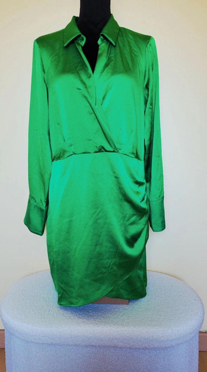 Magnifique robe verte Mango