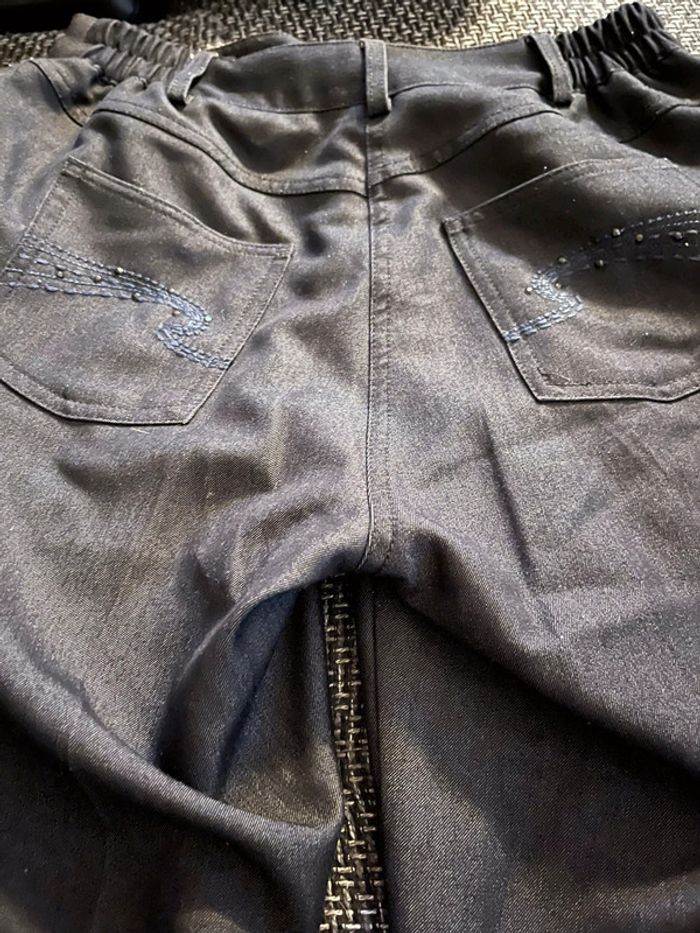 Pantalon noir - photo numéro 4