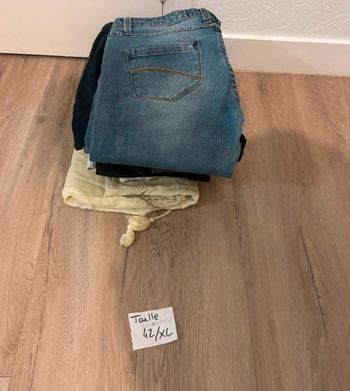 Lot de vêtement (11 vêtements)