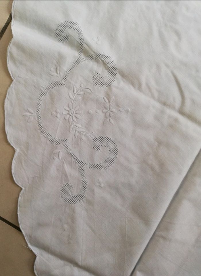 Nappe ronde coton Brodée diamètre 160cm - photo numéro 3