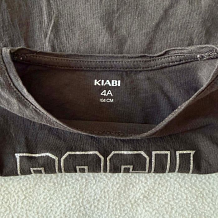 T-shirt noir à manches courtes | KIABI - photo numéro 3