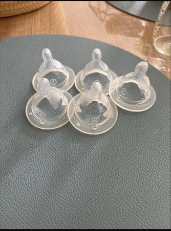 Lot de tétine mam débit 0