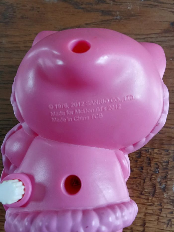 Hello Kitty calendrier - photo numéro 4