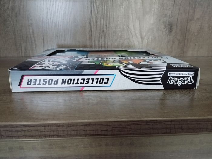 Pokémon collection poster foudre noire et flamme Blanche - photo numéro 5