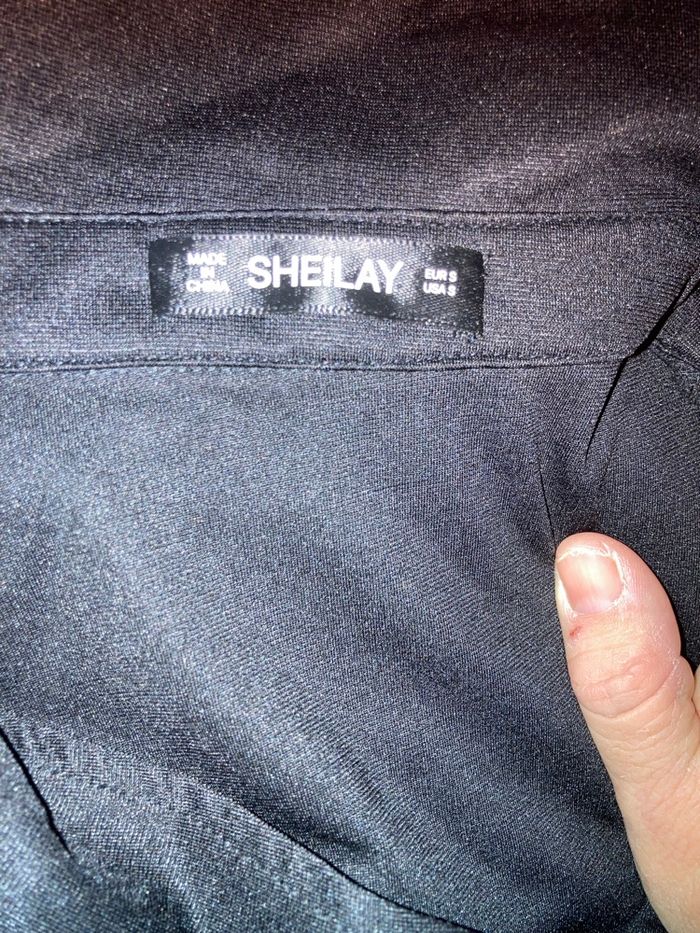 Robe noire SHEILAY S – très bon état