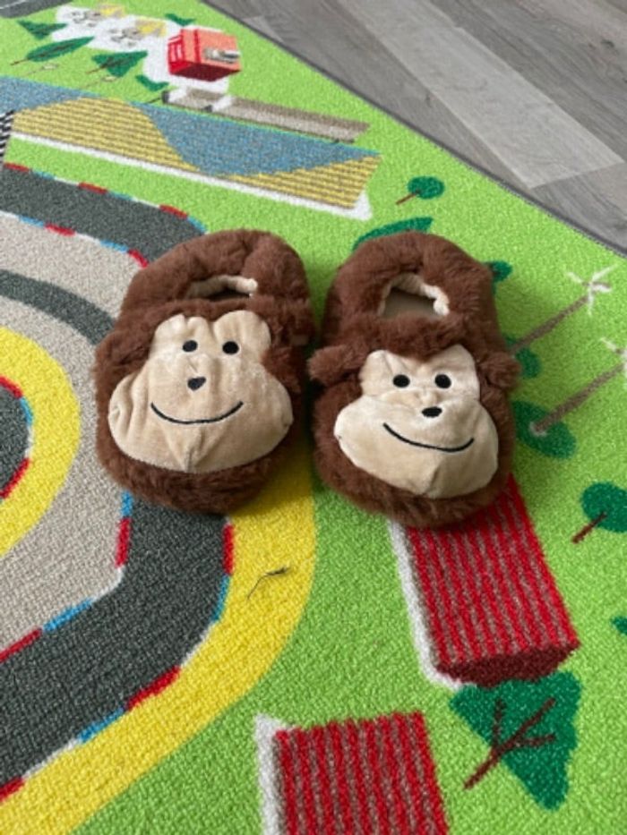 Chaussons singe