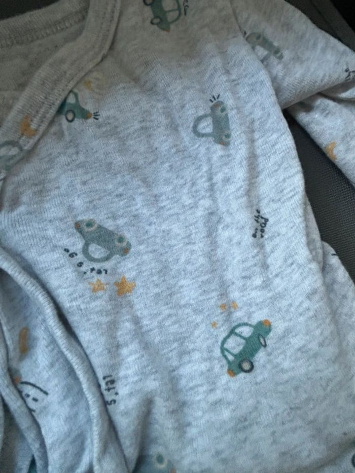 Lot de 2 bodys manches longues , naissance, kiabi - photo numéro 3