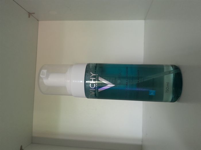 Eau nettoyante Vichy Laboratoires