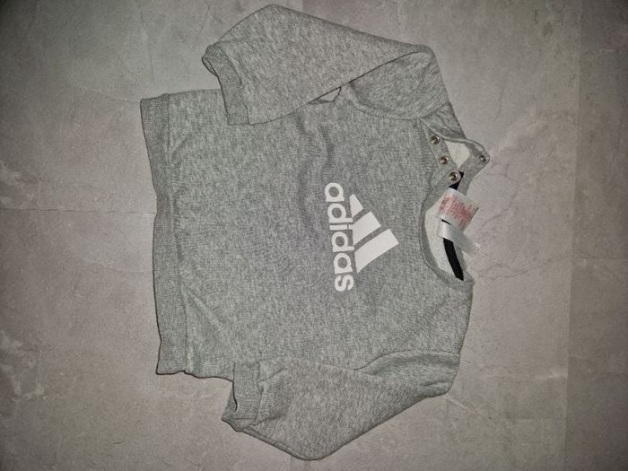 Sweat adidas