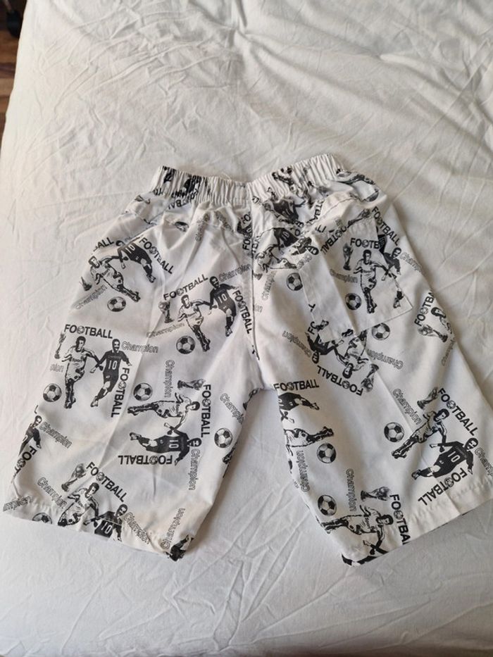 Short T.7ans - photo numéro 3