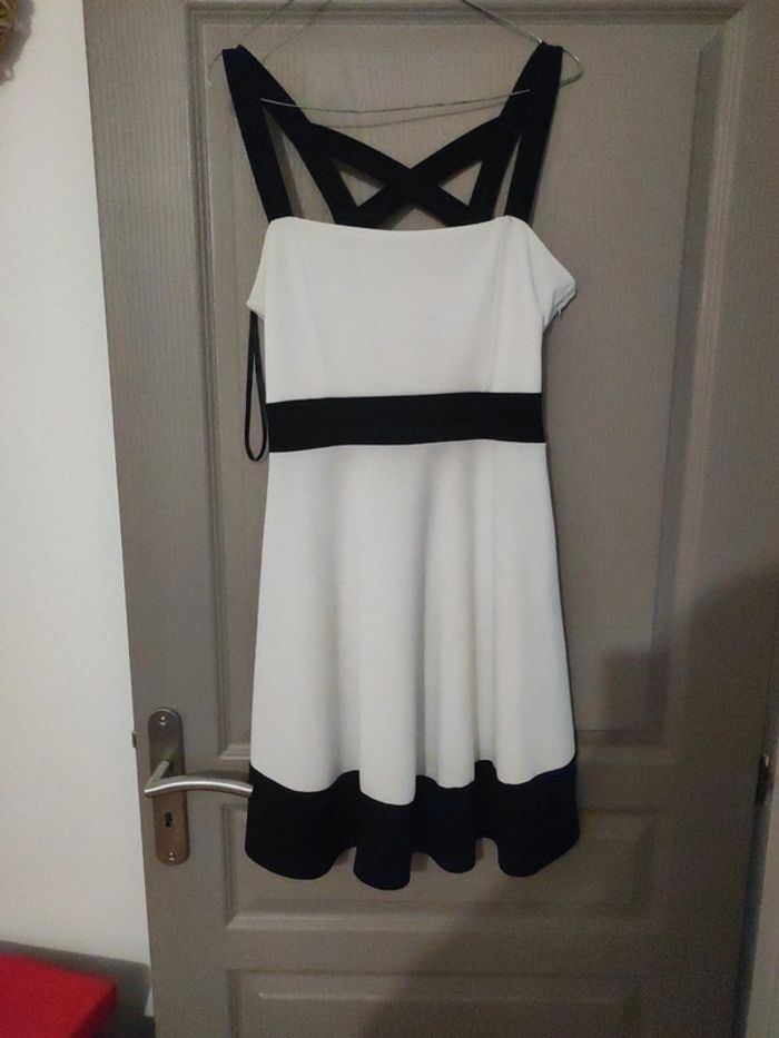 Robe courte