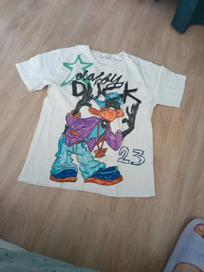 Tee shirt Zara daffy 12 ans