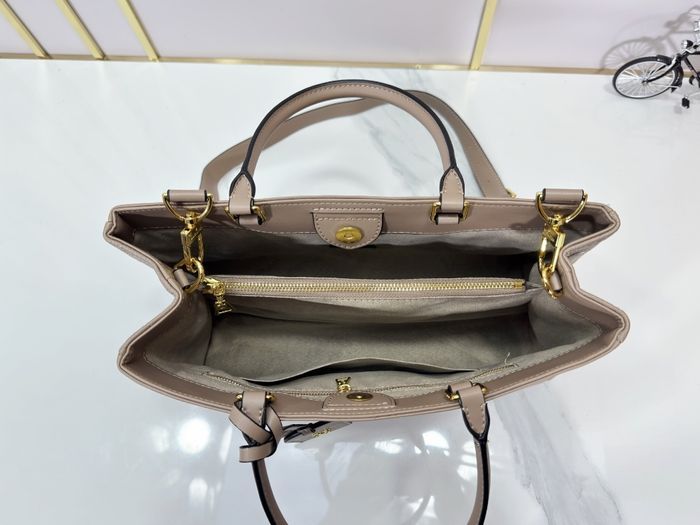 Louis Vuittoṇ   Avenue MM  M25575 - photo numéro 8