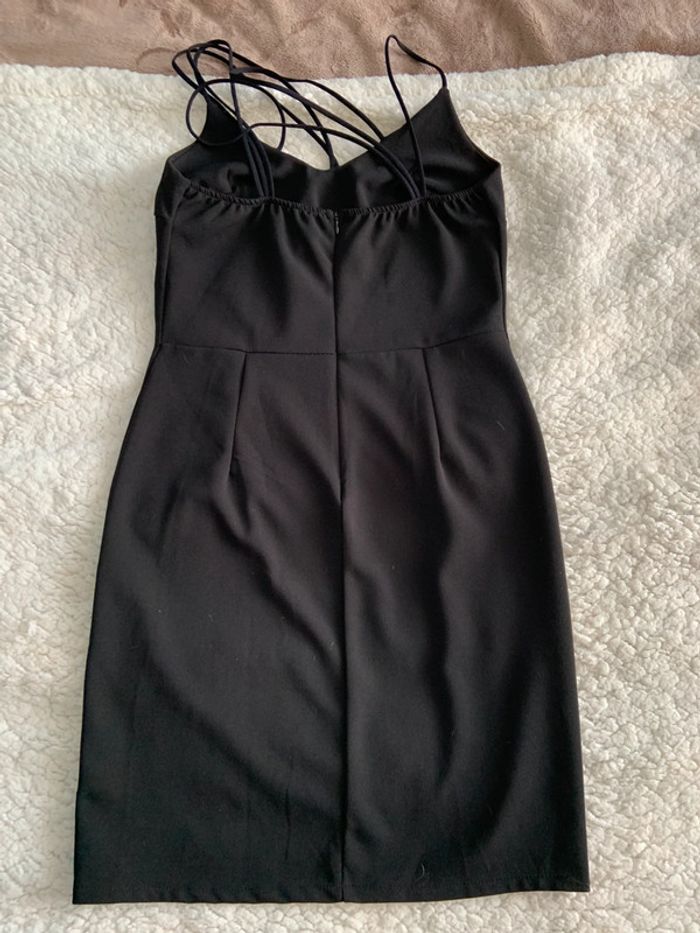 Robe courte noir - photo numéro 3