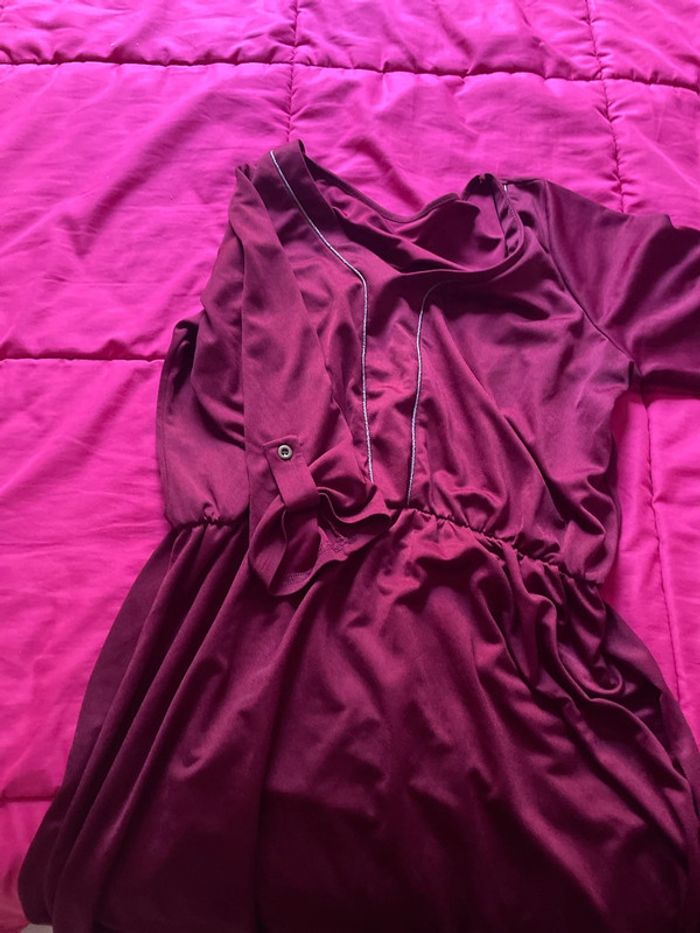 Robe bordeaux - photo numéro 2