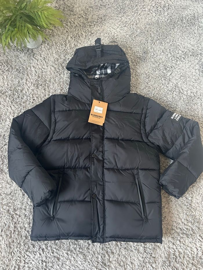 Doudoune burberry - photo numéro 2