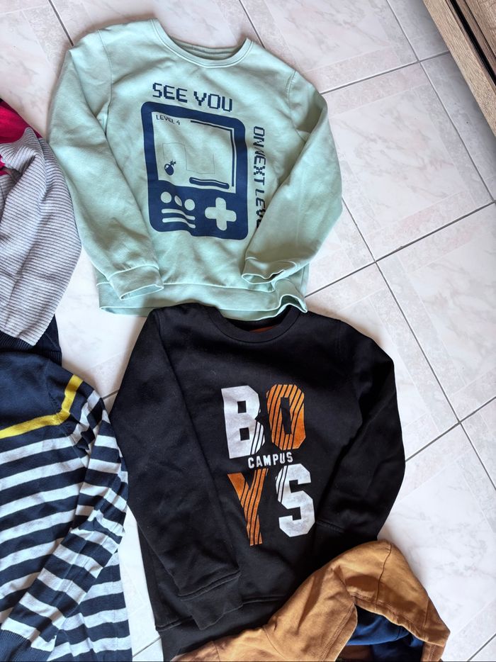 Lot 1 sweat - 10 ans - photo numéro 3