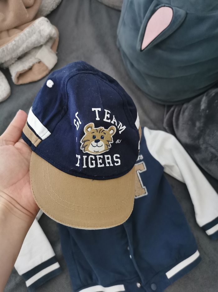 Veste et casquette - photo numéro 2