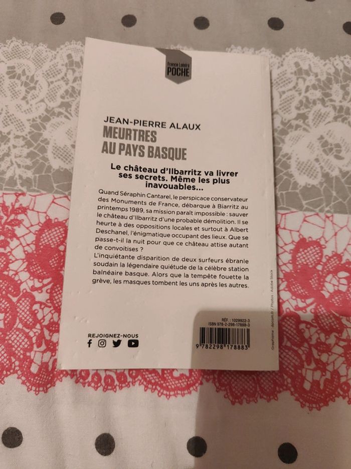 Meurtres au pays basque - photo numéro 2