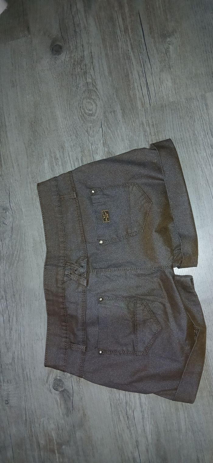 Schort femme t40 - photo numéro 2