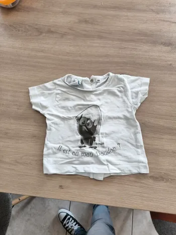 T-shirt