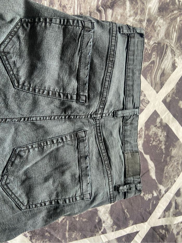 Jean slim Bershka t38 - photo numéro 3