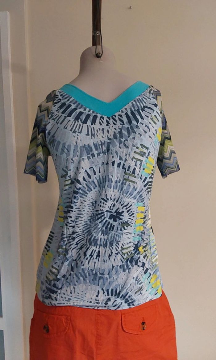 Blouse fluide   imprimée bleu et blanc T 40 - photo numéro 4