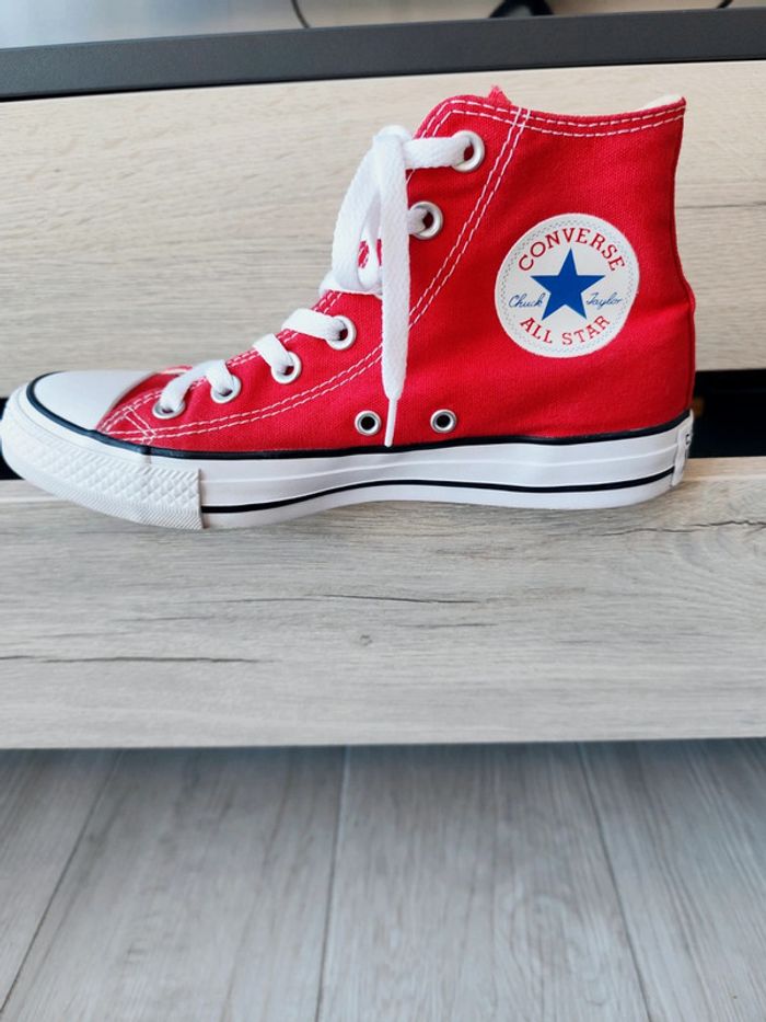 Converse montantes rouge - photo numéro 4