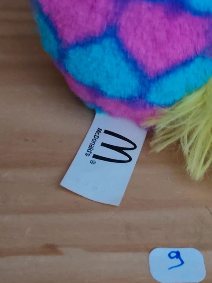 Mc Donald's 2015 peluche Furby coeur - photo numéro 3