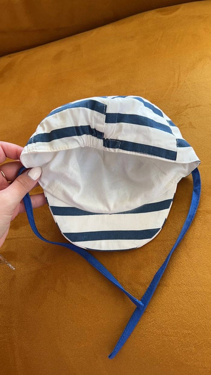 Casquette 🧢 du pareil au même 6-12 mois - photo numéro 3